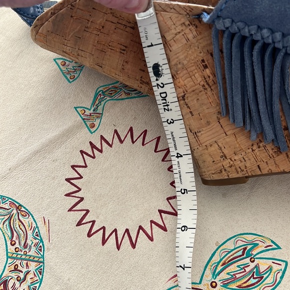 Guess Platform Sandals Sz 8 - Picture 8 of 9